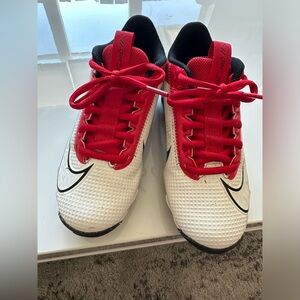 Nike vapor edge football cleat